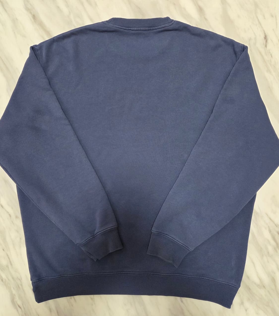 아크네스튜디오 페이스 오버핏 맨투맨  상품이미지2