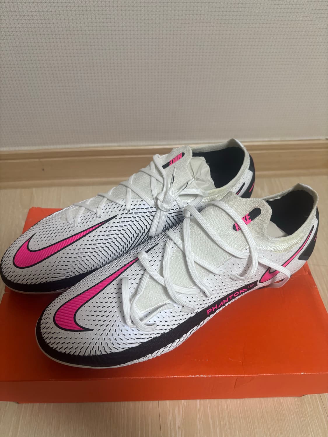 팬텀 GT 엘리트 DF FG 화이트 핑크 블라스트 285(새상품) 상품이미지1