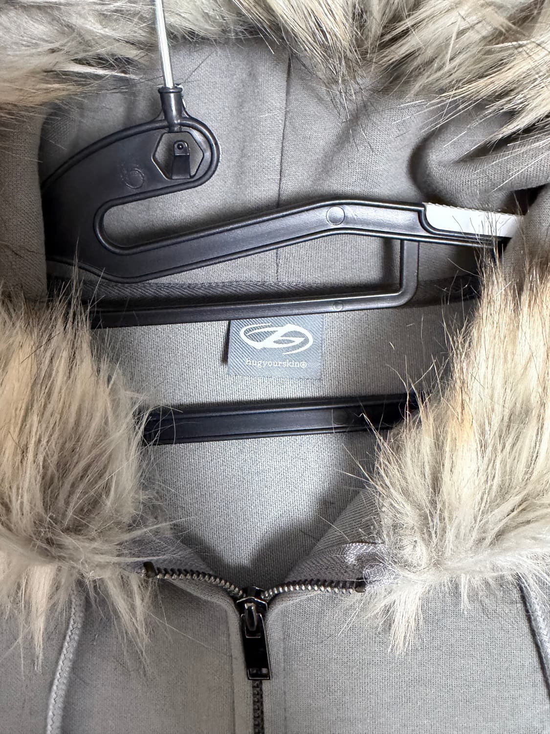 허그유어스킨 퍼 후드 타투 레터링 원피스 상품이미지4