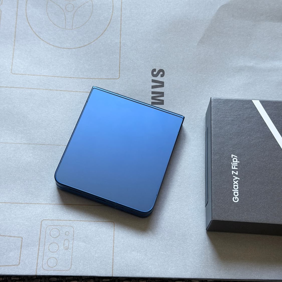 삼성 갤럭시 Z플립7 256GB 풀박스 상품이미지5