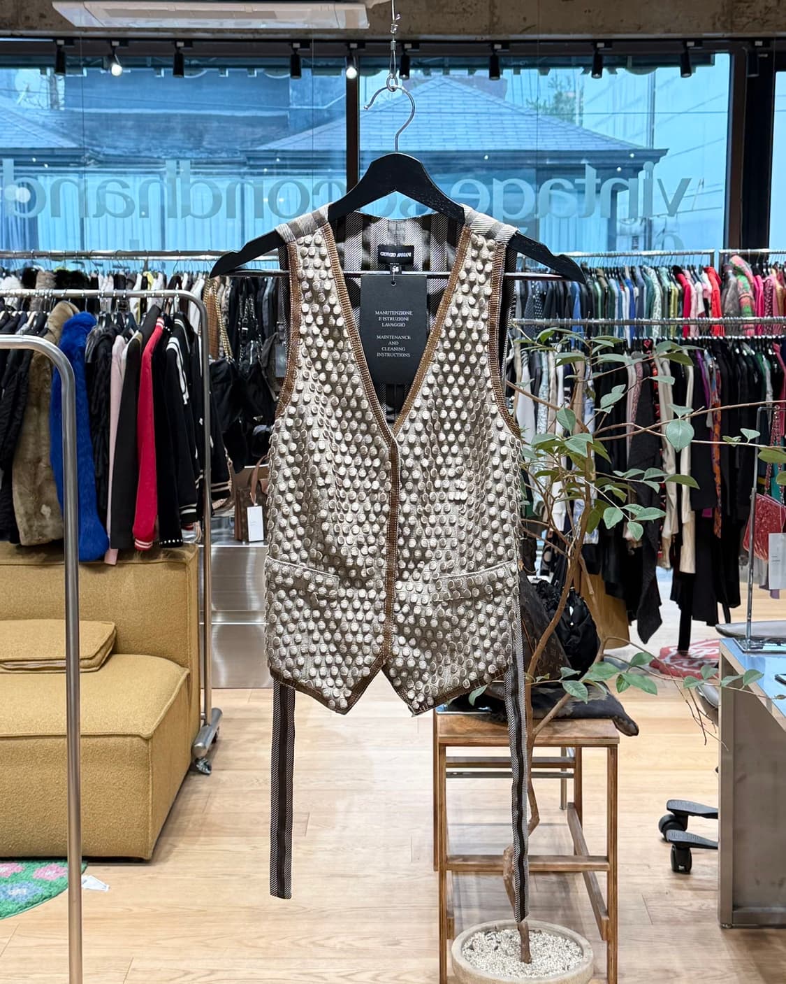 조르지오 아르마니 브라운 스터드 베스트 자켓 상품이미지1