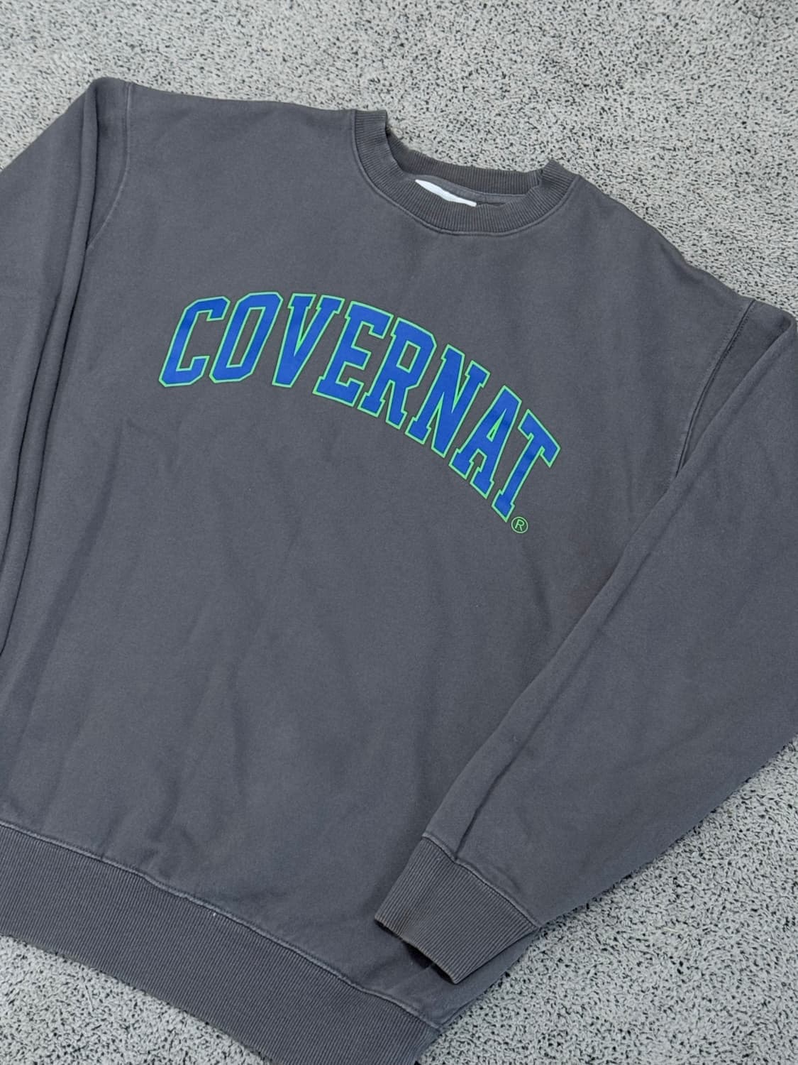 (S) 커버낫 스펠아웃 맨투맨 차콜 상품이미지2