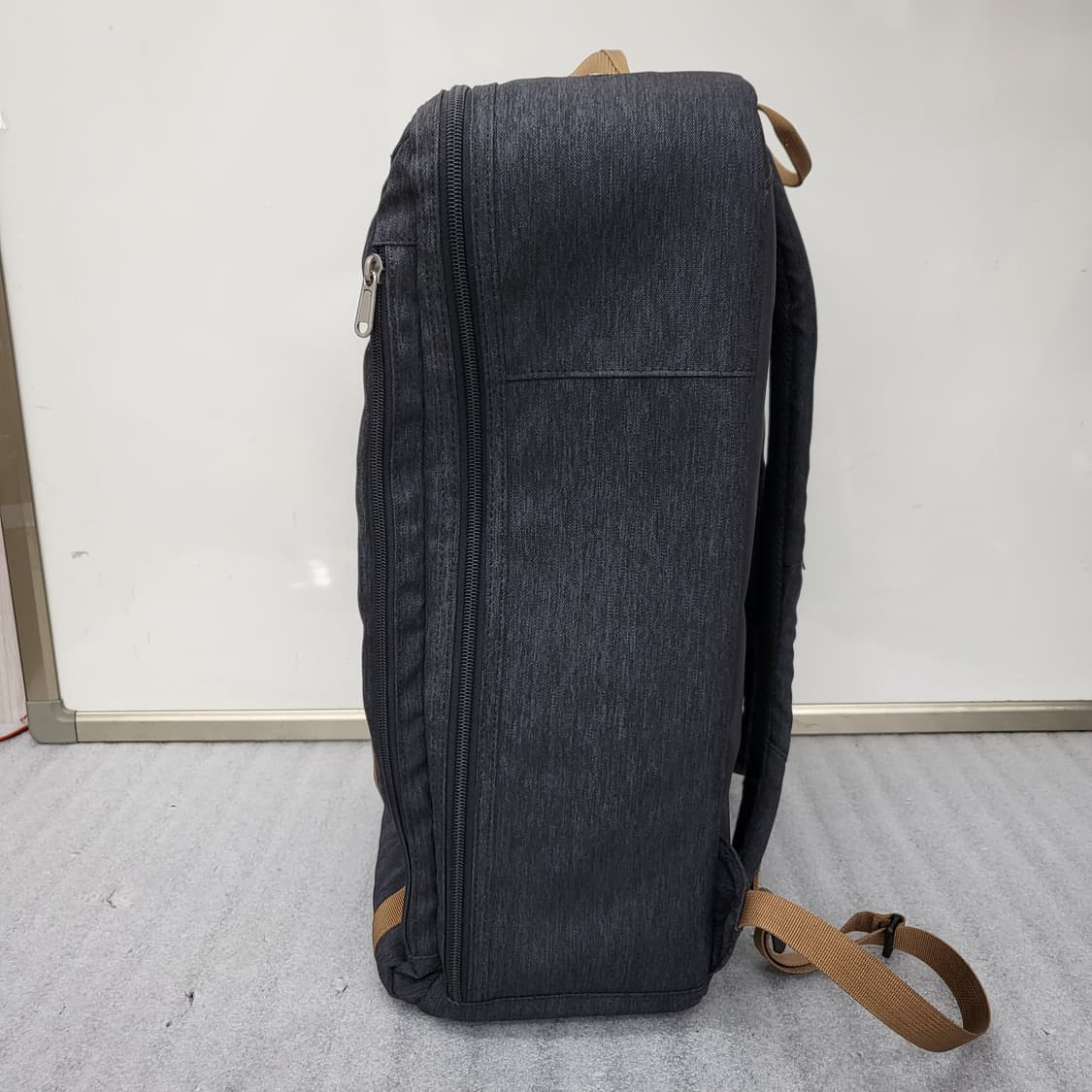 빈폴 아웃도어 여행용 백팩 46x33x13cm 상품이미지3