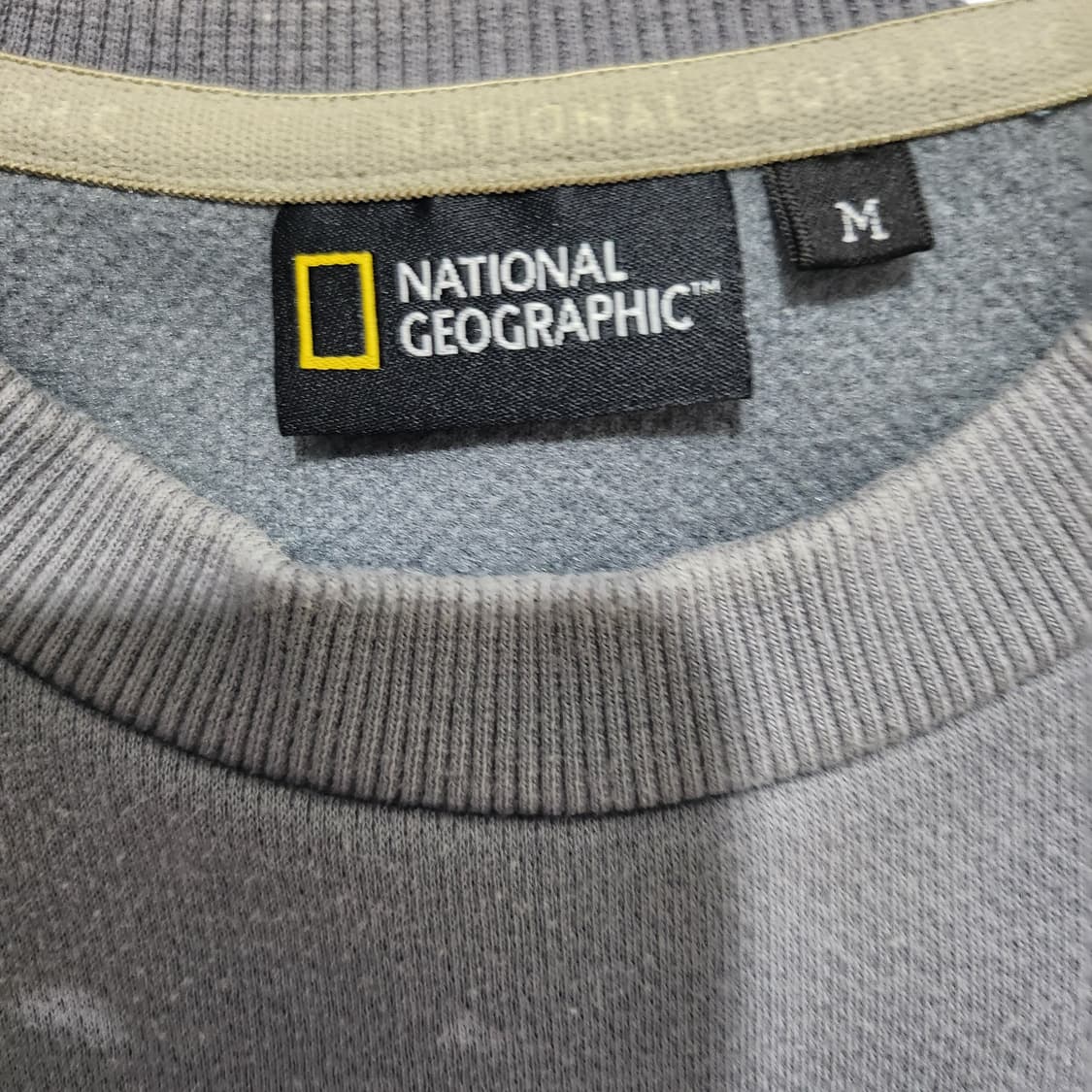 내셔널지오그래픽 맨투맨 상품이미지2