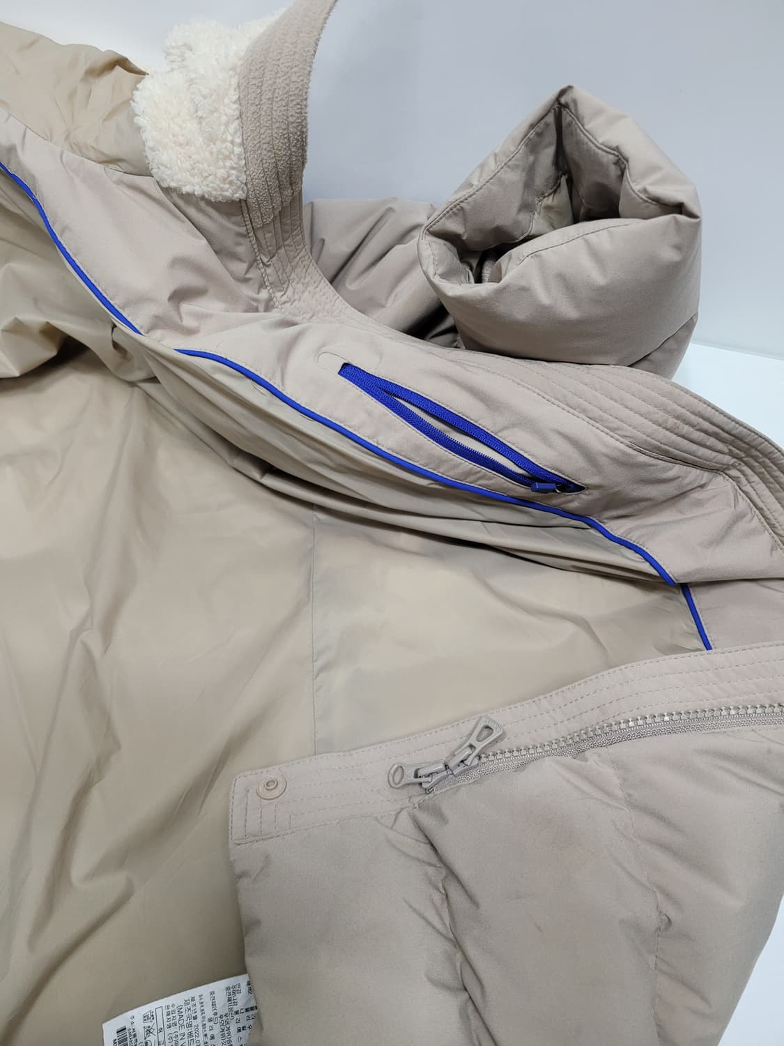 MILLET 22FW 밀레 구스 다운 후드 롱 패딩 / 여 95 베이지
 상품이미지7