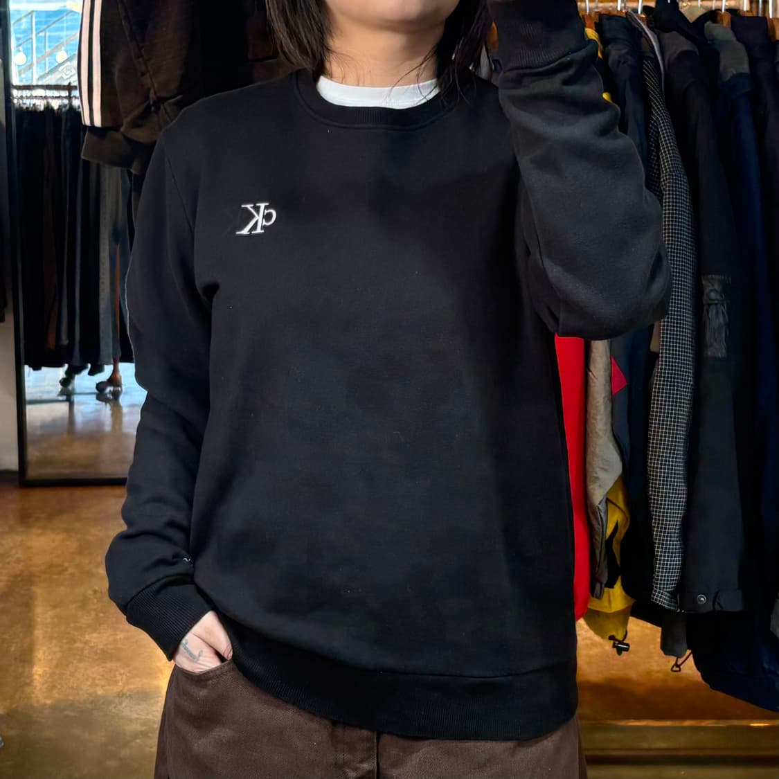 캘빈클라인 진스 블랙 맨투맨 상품이미지1