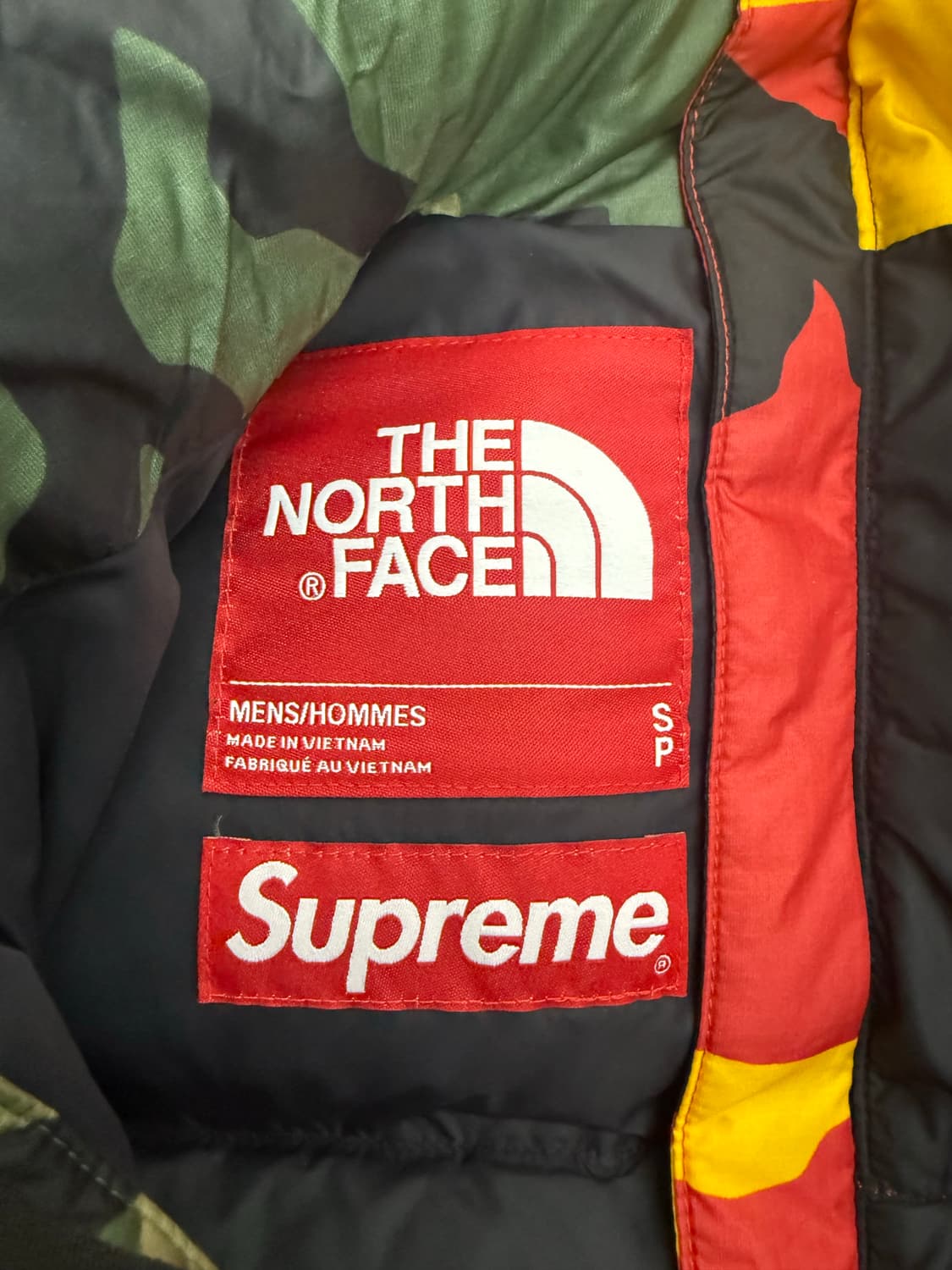 슈프림 노스페이스 눕시 카모 스플릿 상품이미지4