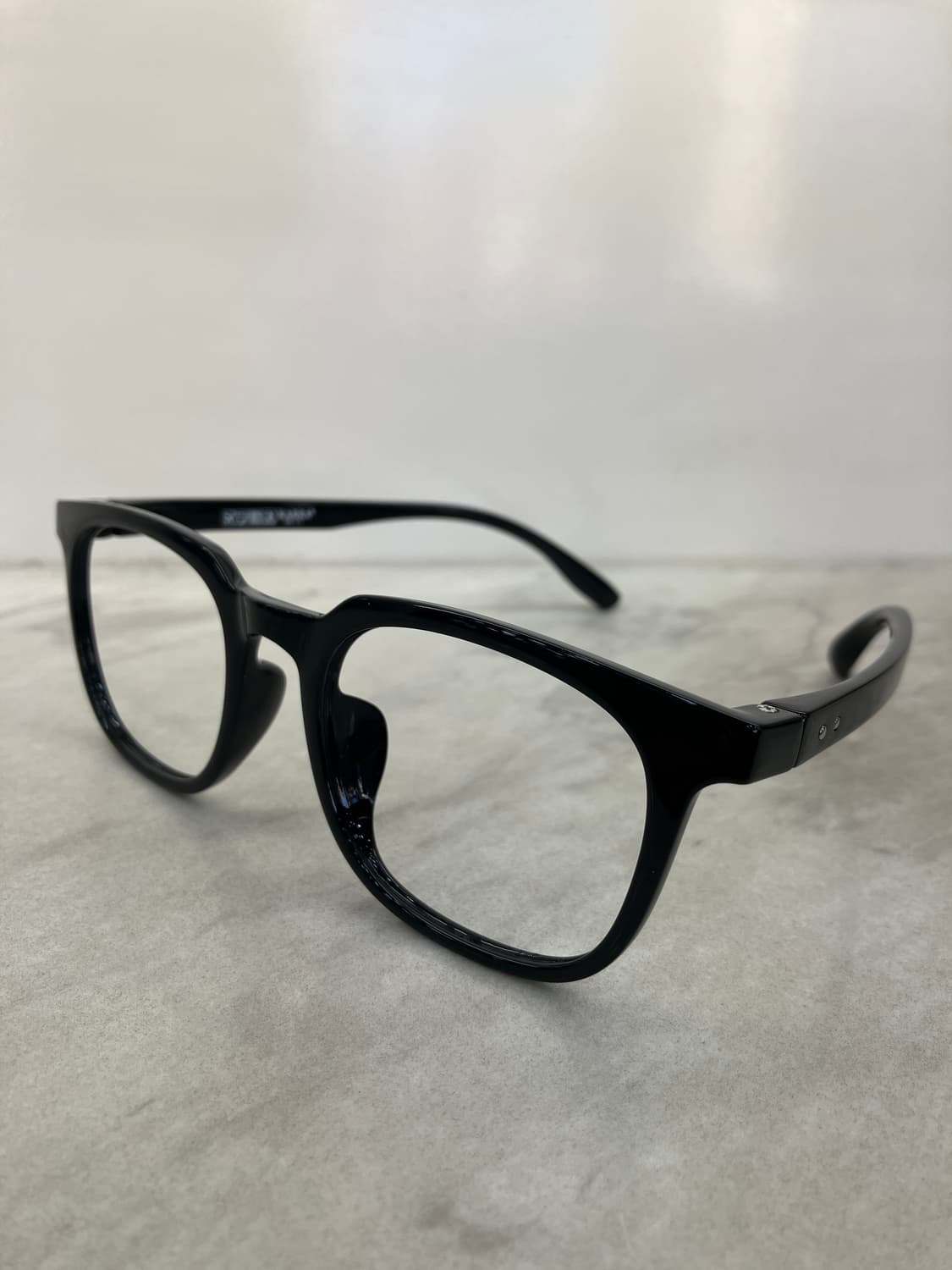 카라 KARRA 블랙 웰링턴 뿔테 안경11 상품이미지8