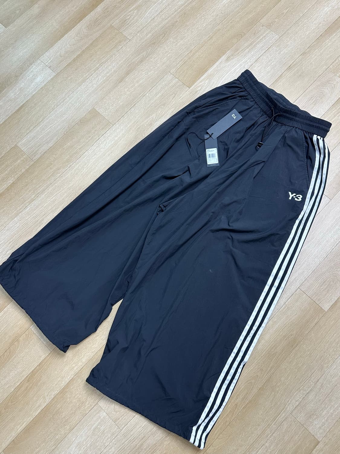 [S] Y-3 나일론 트랙 팬츠 상품이미지4