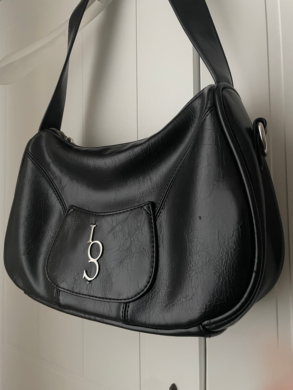 일리고 시그니쳐백 블랙 상품이미지2