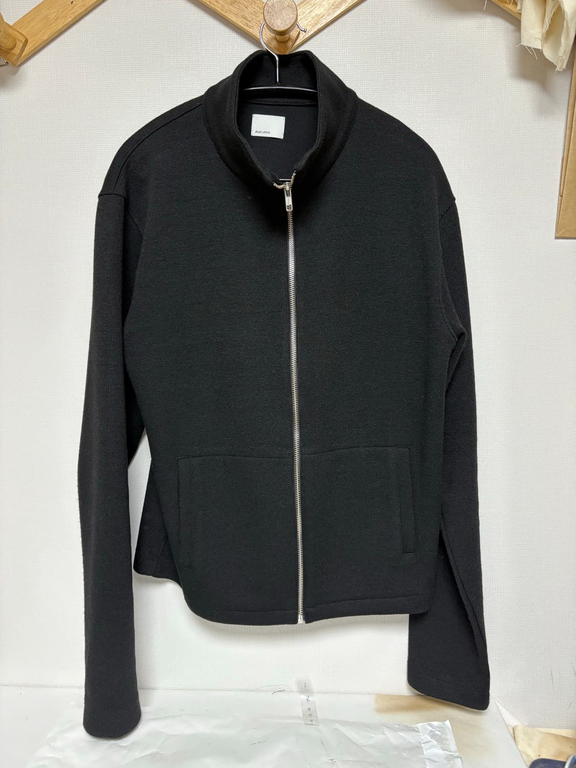 모노프리베 하이넥집 블랙 3 상품이미지4