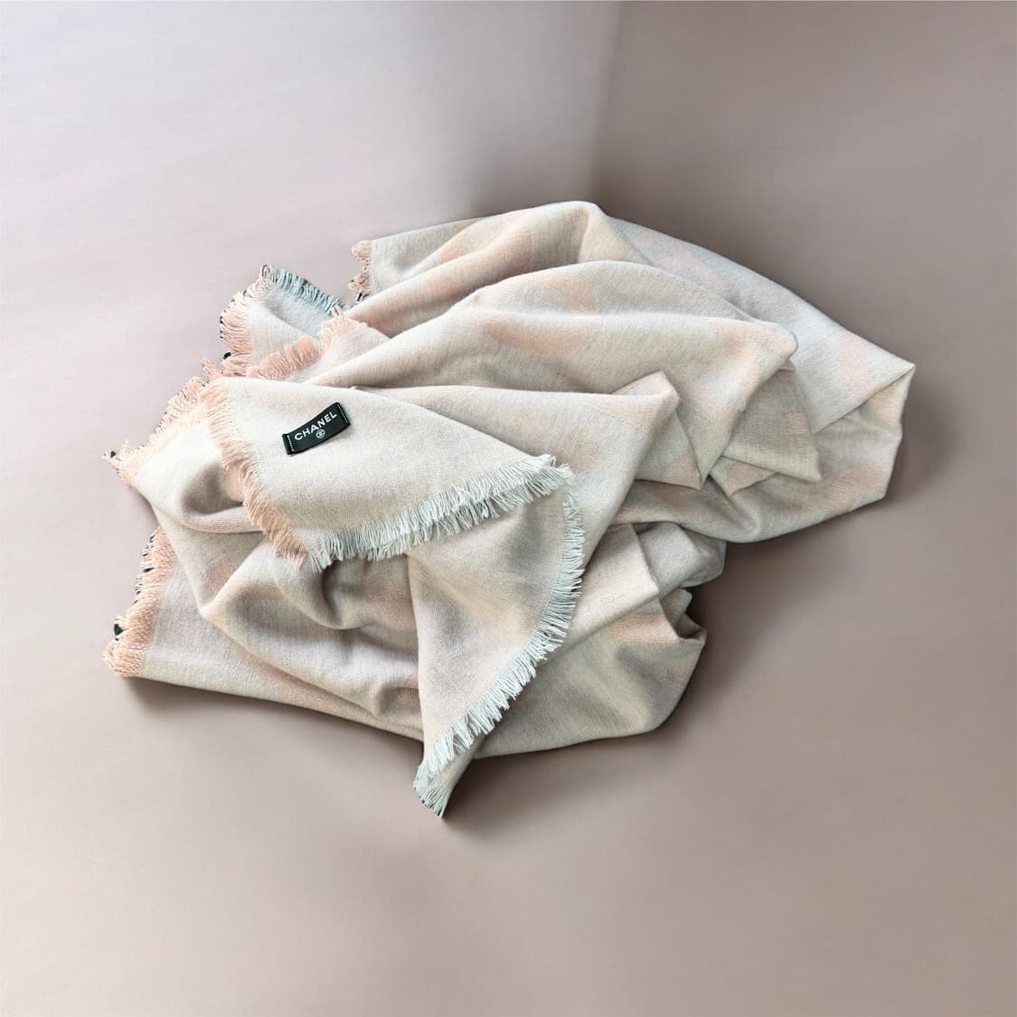 코코 샤넬 23-24FW 캐시미어 실크 대형 머플러 상품이미지8