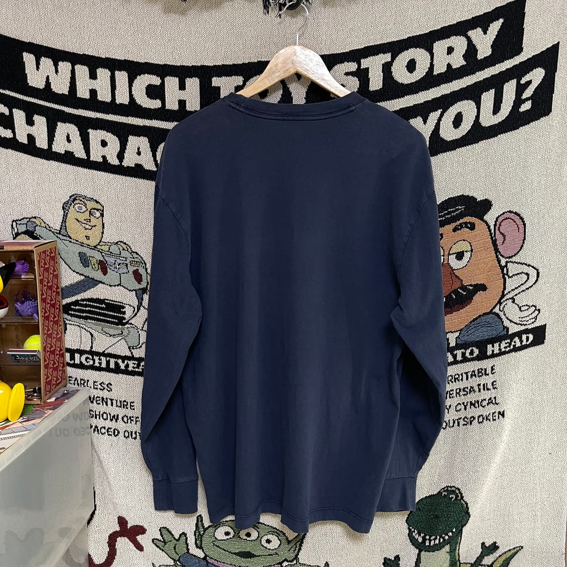 리바이스 네이비 롱슬리브 티셔츠 상품이미지5