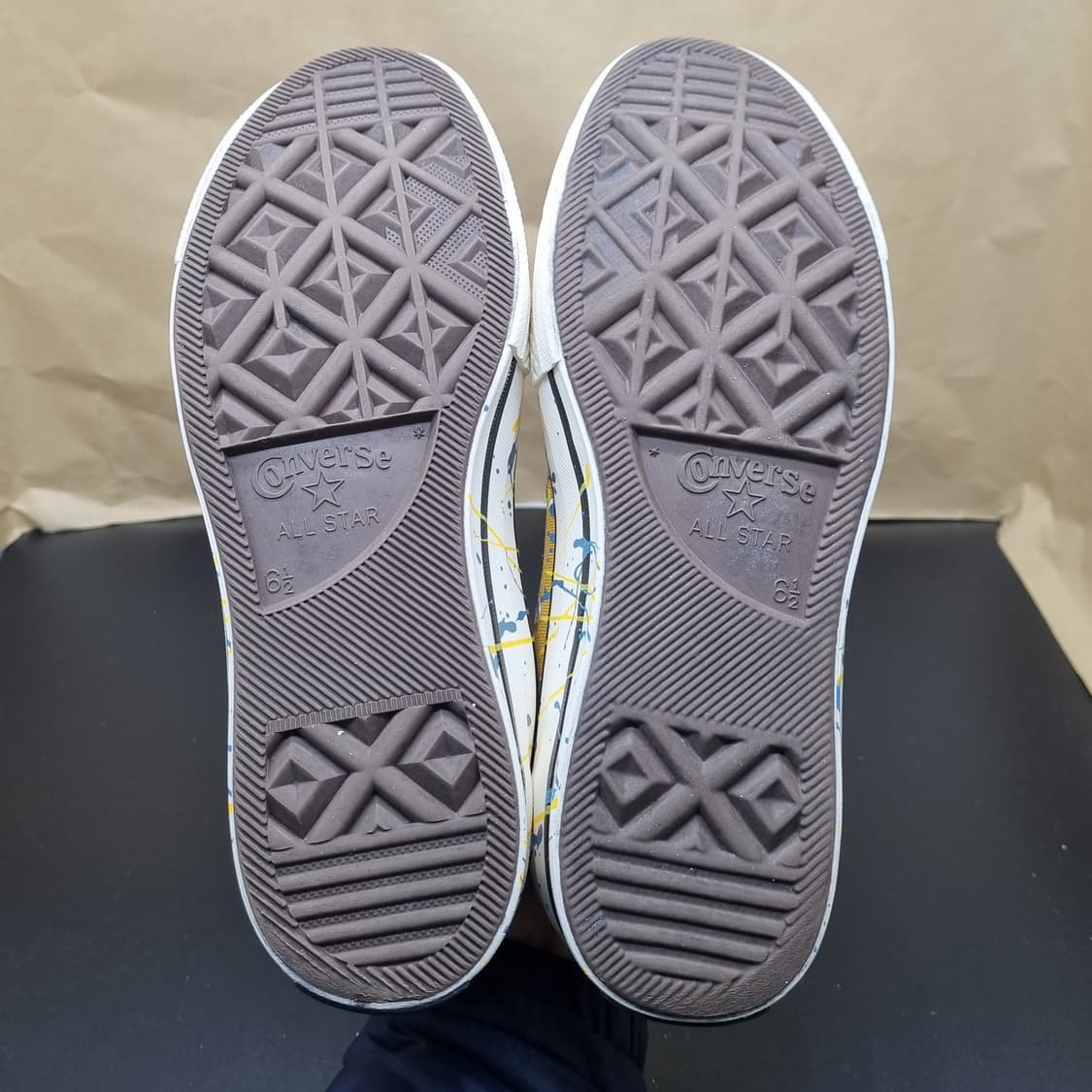 컨버스 척70 로우 페인트 선플라워 250 상품이미지3