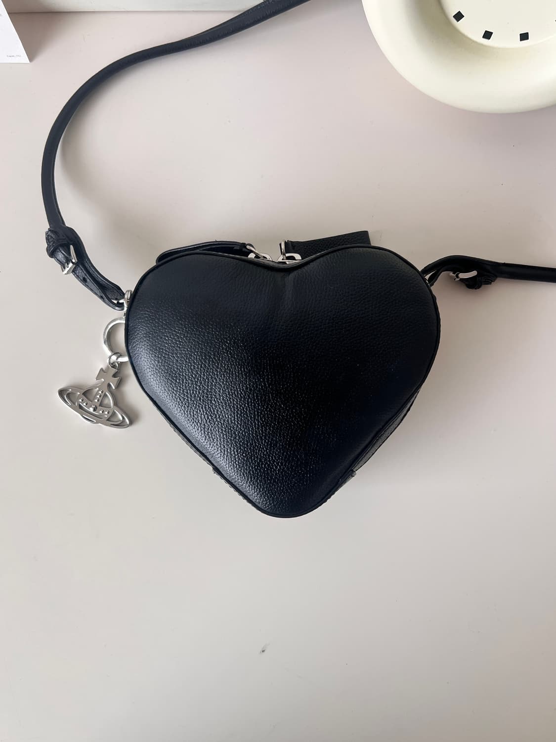 비비안웨스트우드 조안나 하트 크로스백 상품이미지2