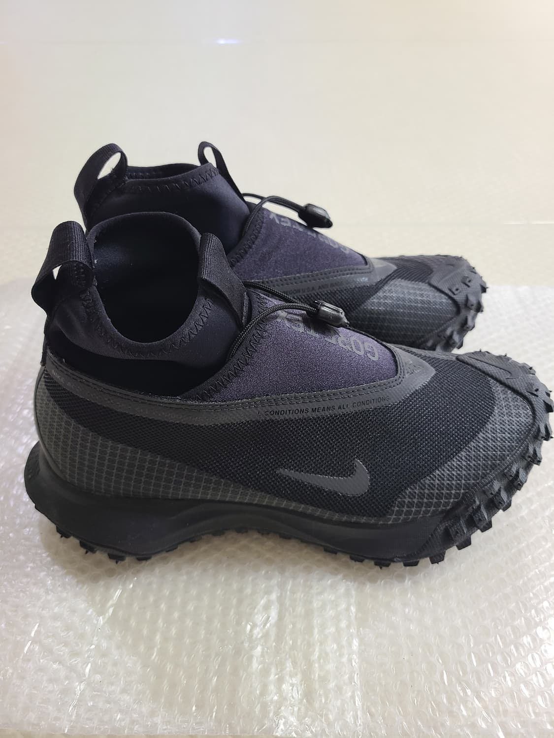 나이키 acg 고어텍스 마운틴플라이 230사이즈 판매 상품이미지4