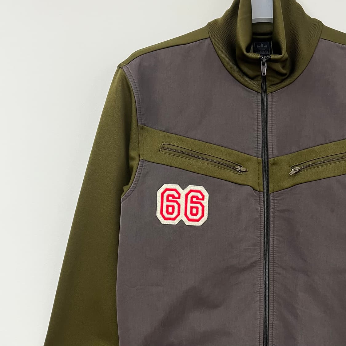 아디다스 00s 올드스쿨 브라운 카키 트랙탑 져지 상품이미지5