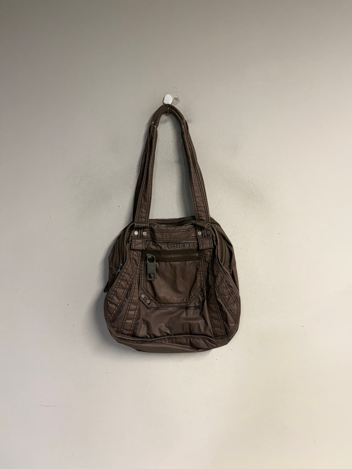 DIESEL multi pocket shoulder bag brown 상품이미지1