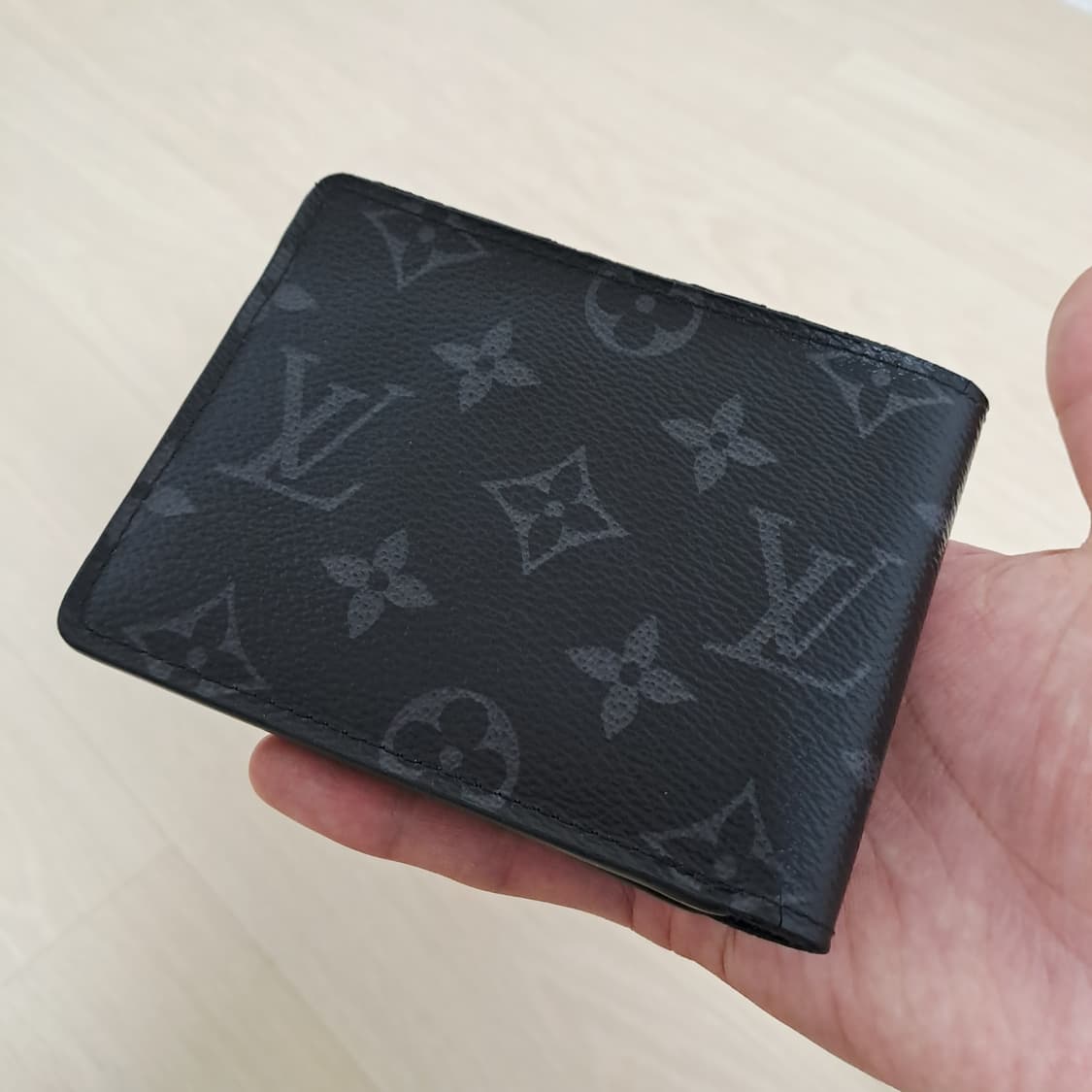 [100%/정품] 루이비통 모노그램 이클립스 멀티플 반지갑, 루이비통지갑 상품이미지3