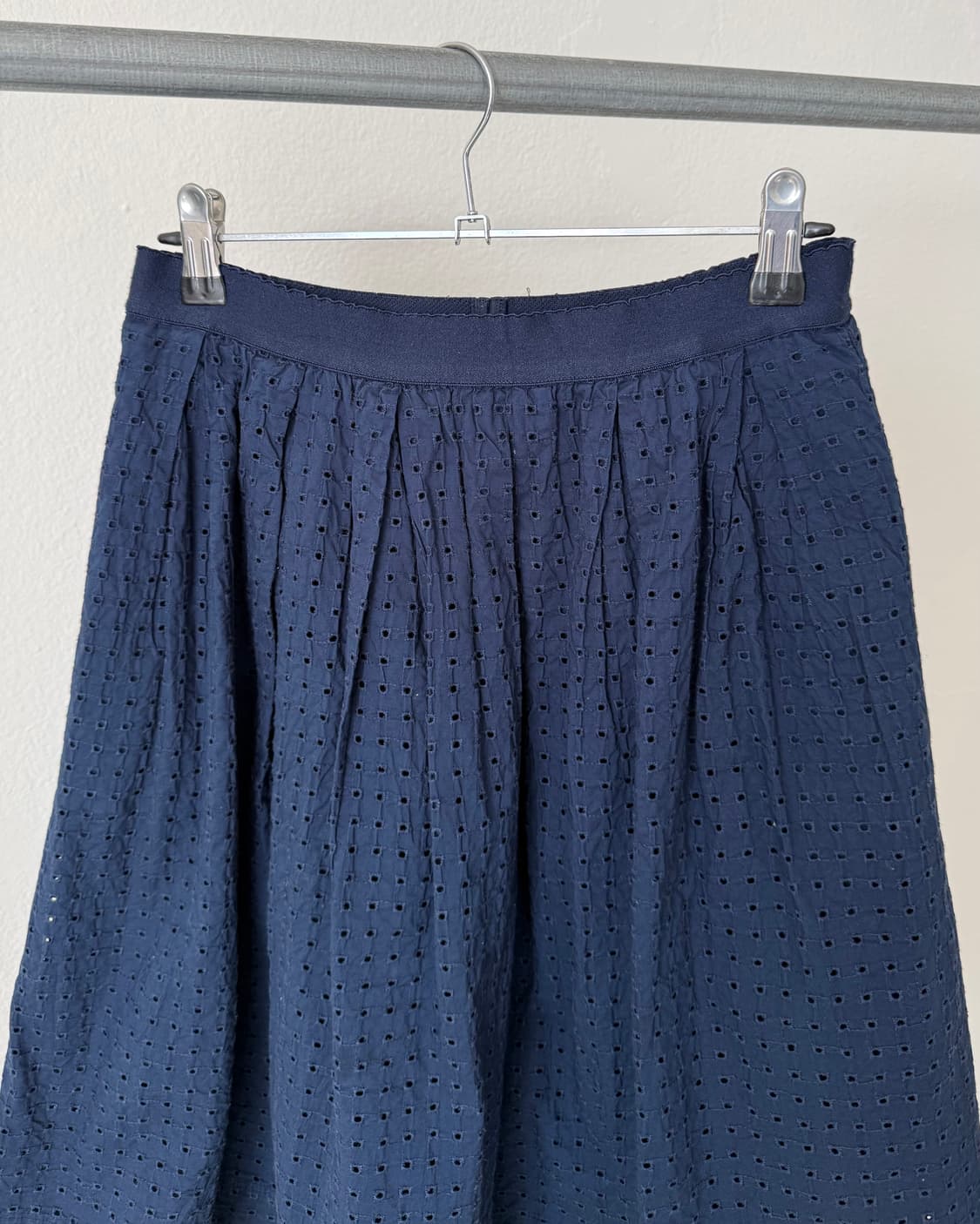 Uniqlo 펀칭 스커트 상품이미지4