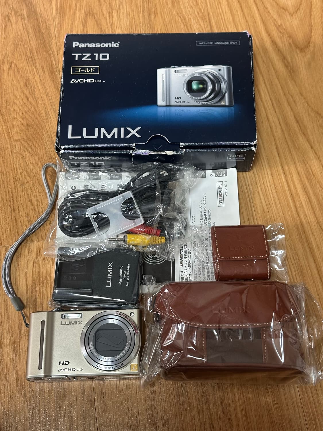 [키키디카, 민트급 풀박, 정품 파우치포함] 파나소닉 루믹스 tz10 상품이미지1