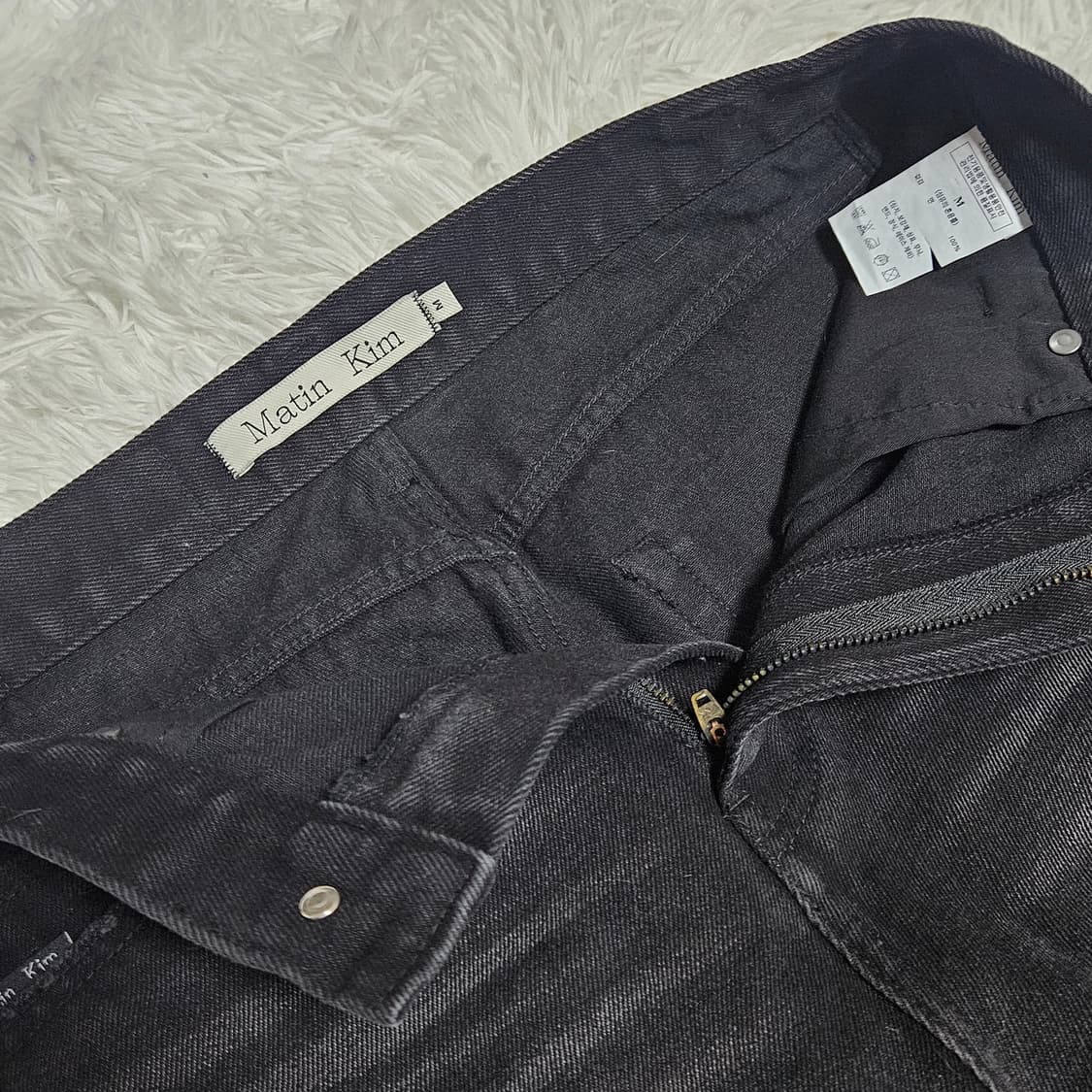 마뗑킴 BIG DAMAGE BRUSH DENIM PANTS 블랙 상품이미지6