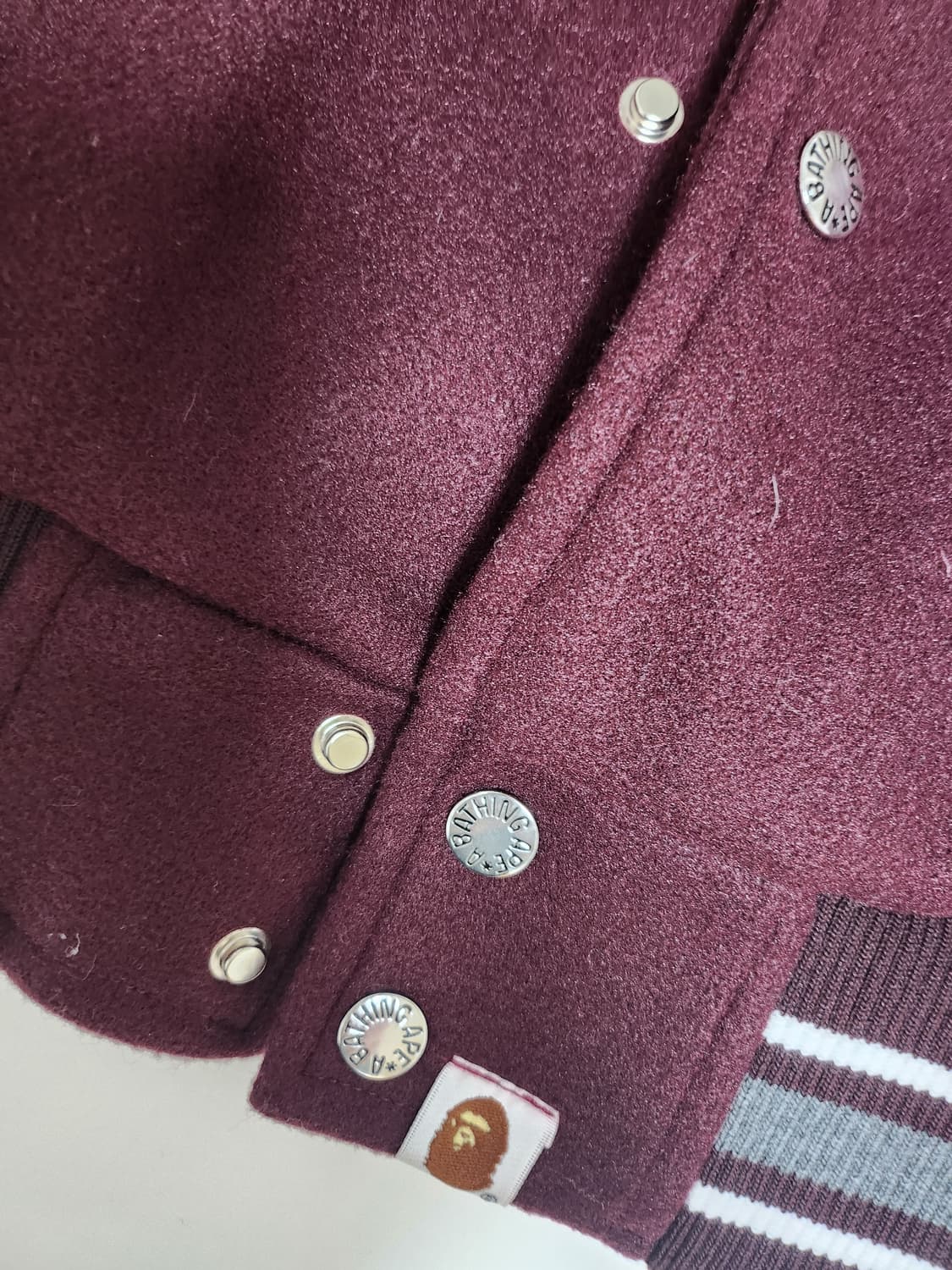 베이프 바시티 자켓 버건디 화이트 상품이미지5