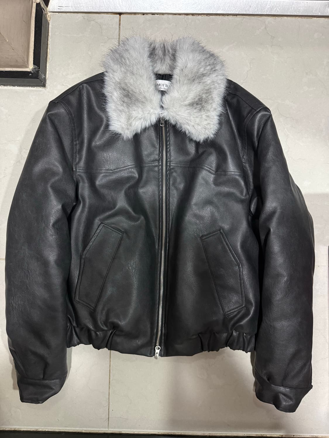 남자 크롭 레더 패딩  상품이미지1