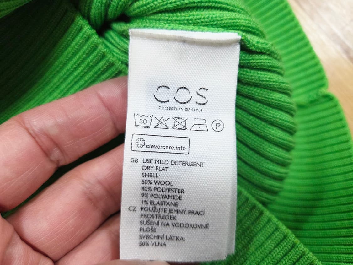 COS 퍼프 슬리브 니티드 탑 44-55 상품이미지8