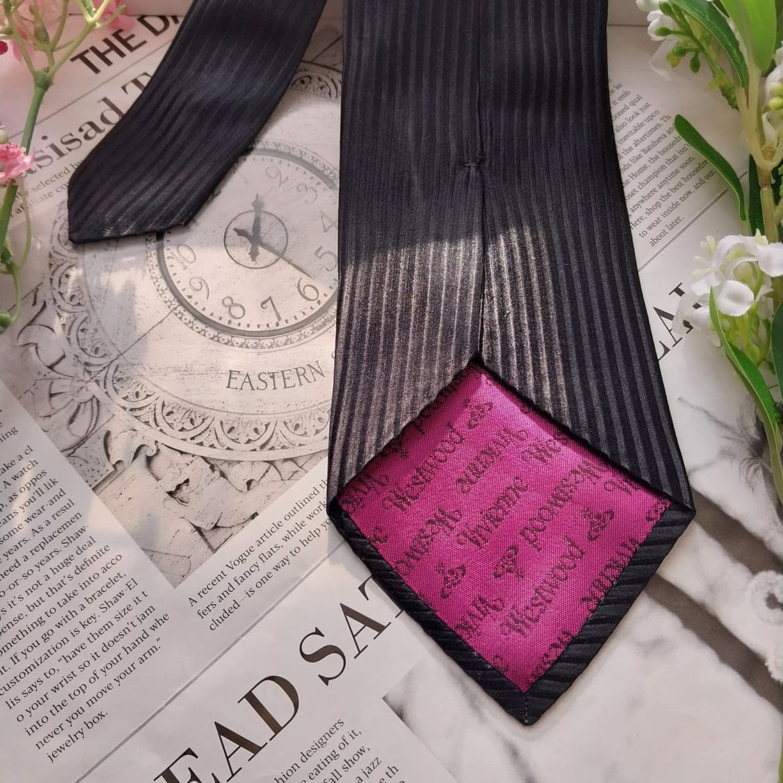 비비안웨스트우드 실크 블랙 엠보 패턴 넥타이 9.1cm A등급 K1566 상품이미지6