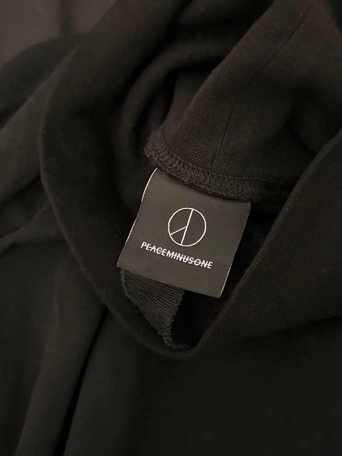 피마원 터틀넥 블랙 상품이미지6