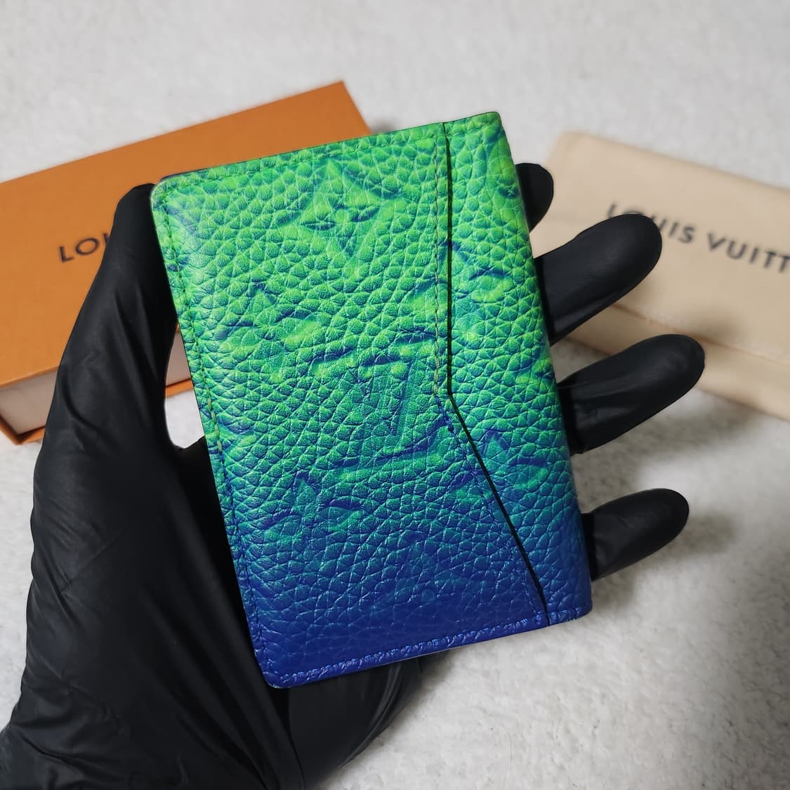 [한정판/풀구성]루이비통 토뤼옹 오거나이저 카드지갑 블루 그린 상품이미지3