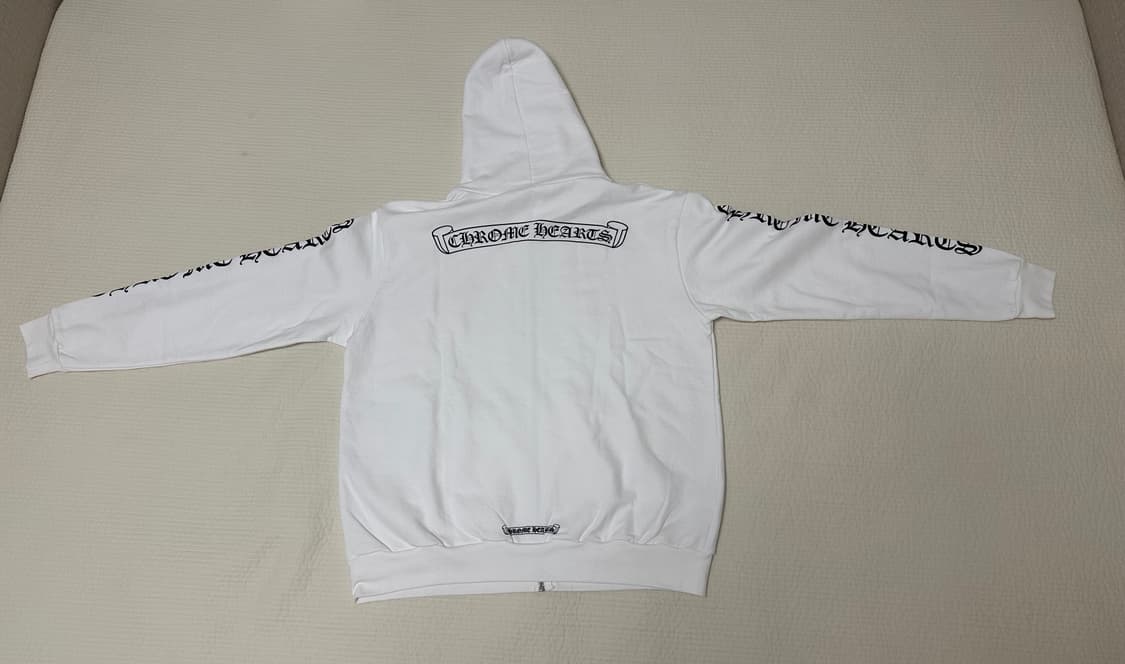 크롬하츠 후드집업 판매합니다~ 상품이미지2