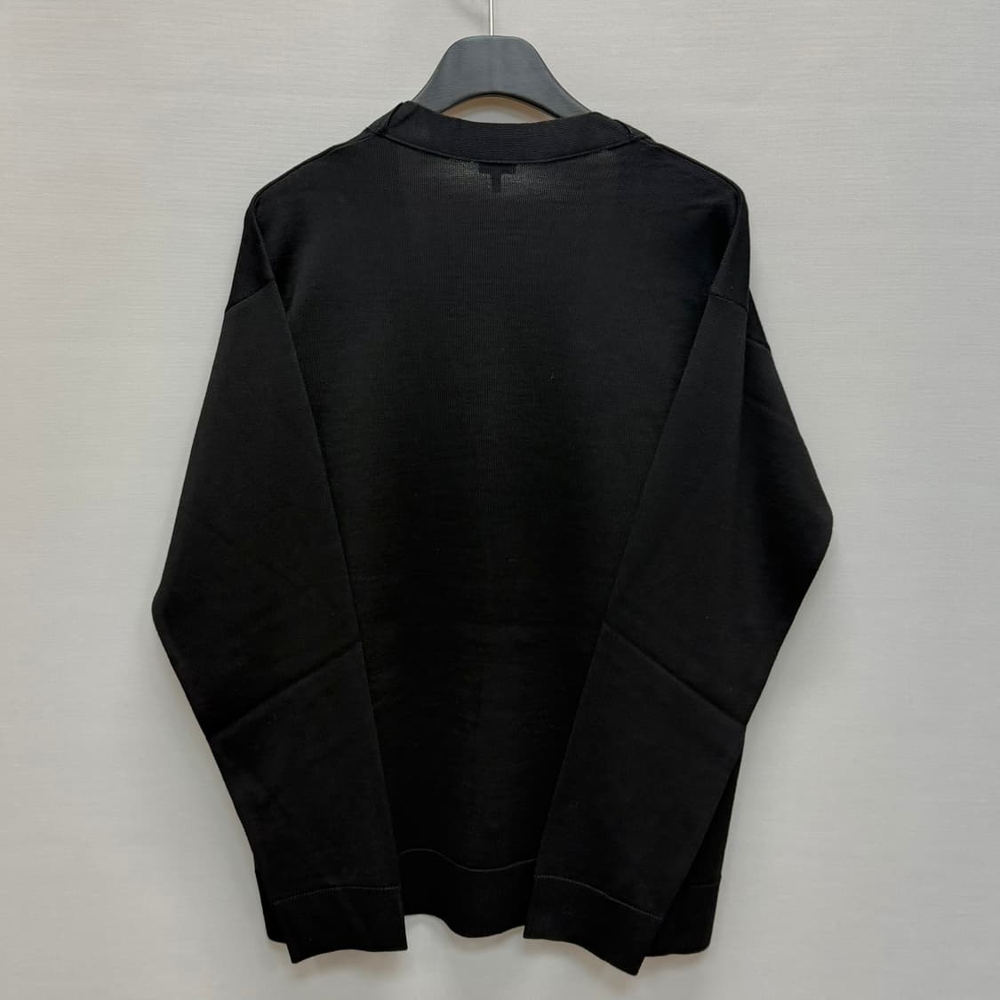 로에베 울 시그니처 로고 가디건 ( 105 ) 상품이미지4