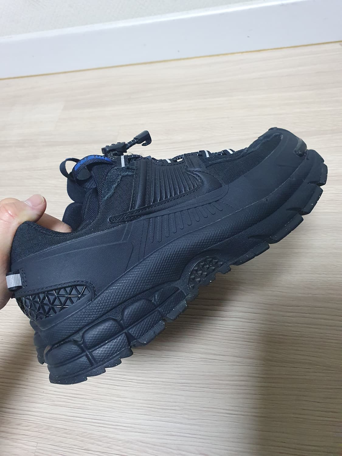 나이키 줌 보메로 롬 블랙 레이서블루 250 상품이미지7