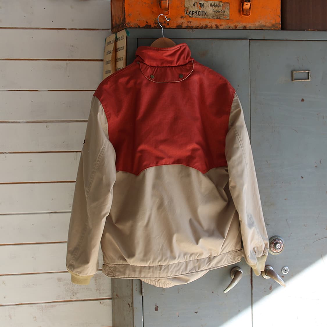 (착용컷) TARAS BOULBA 웨스턴 아웃도어 자켓 (남성용 100) 상품이미지2