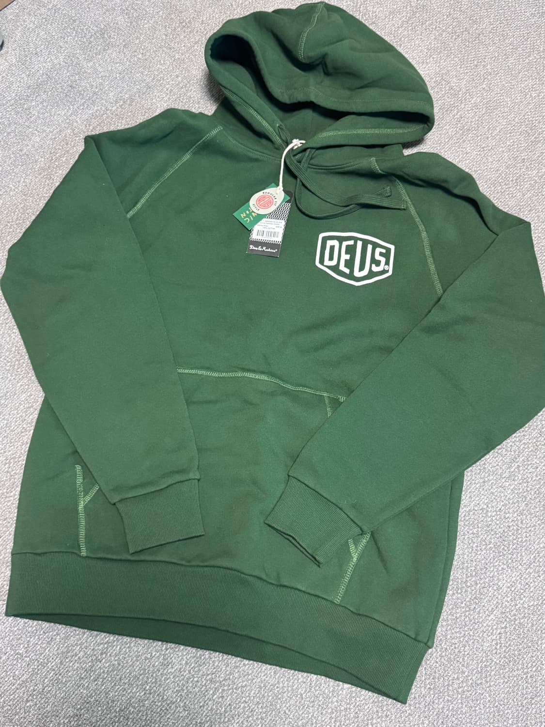 데우스 후드티 상품이미지1
