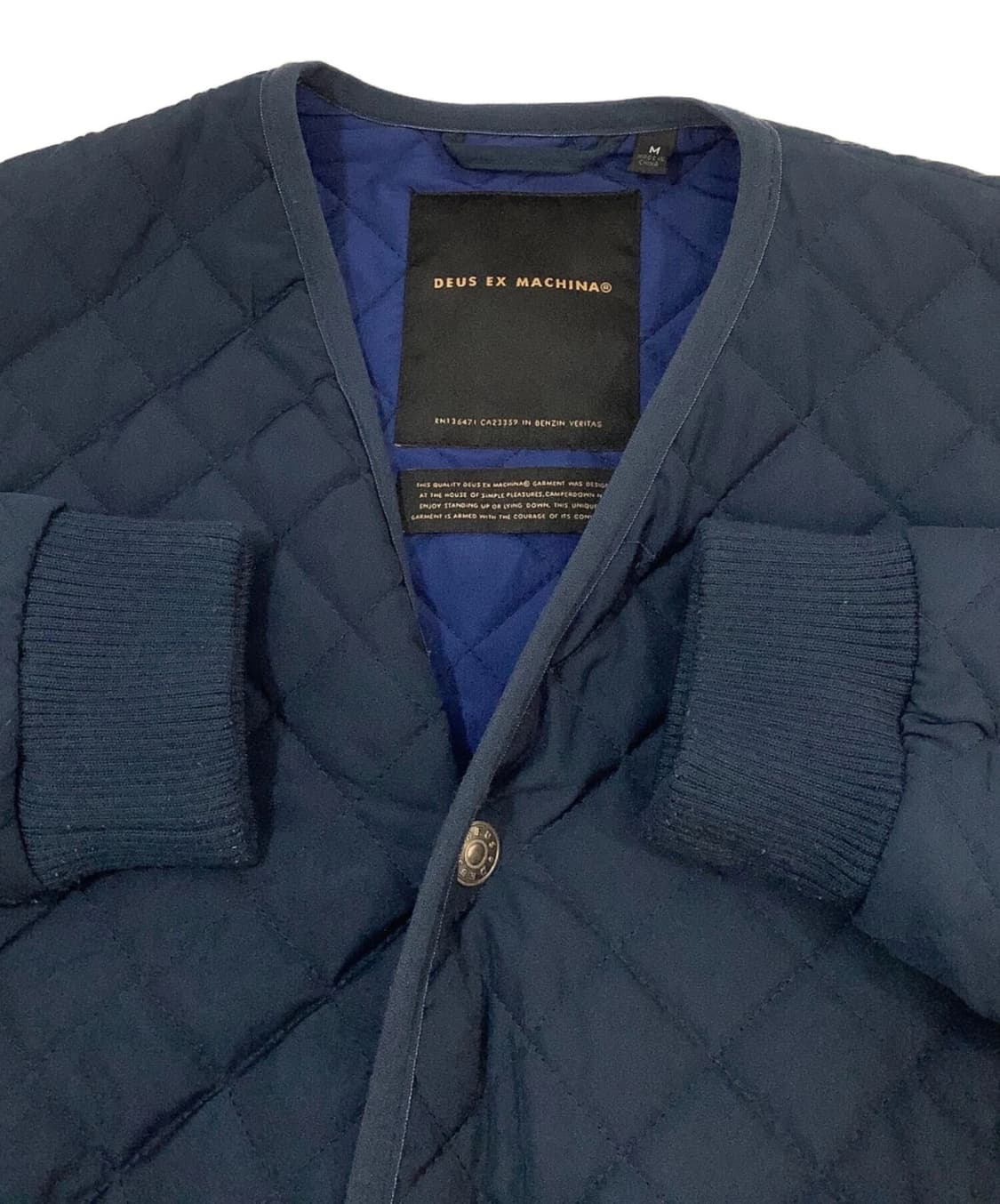  데우스 엑스 마키나 퀼팅 재킷 상품이미지3