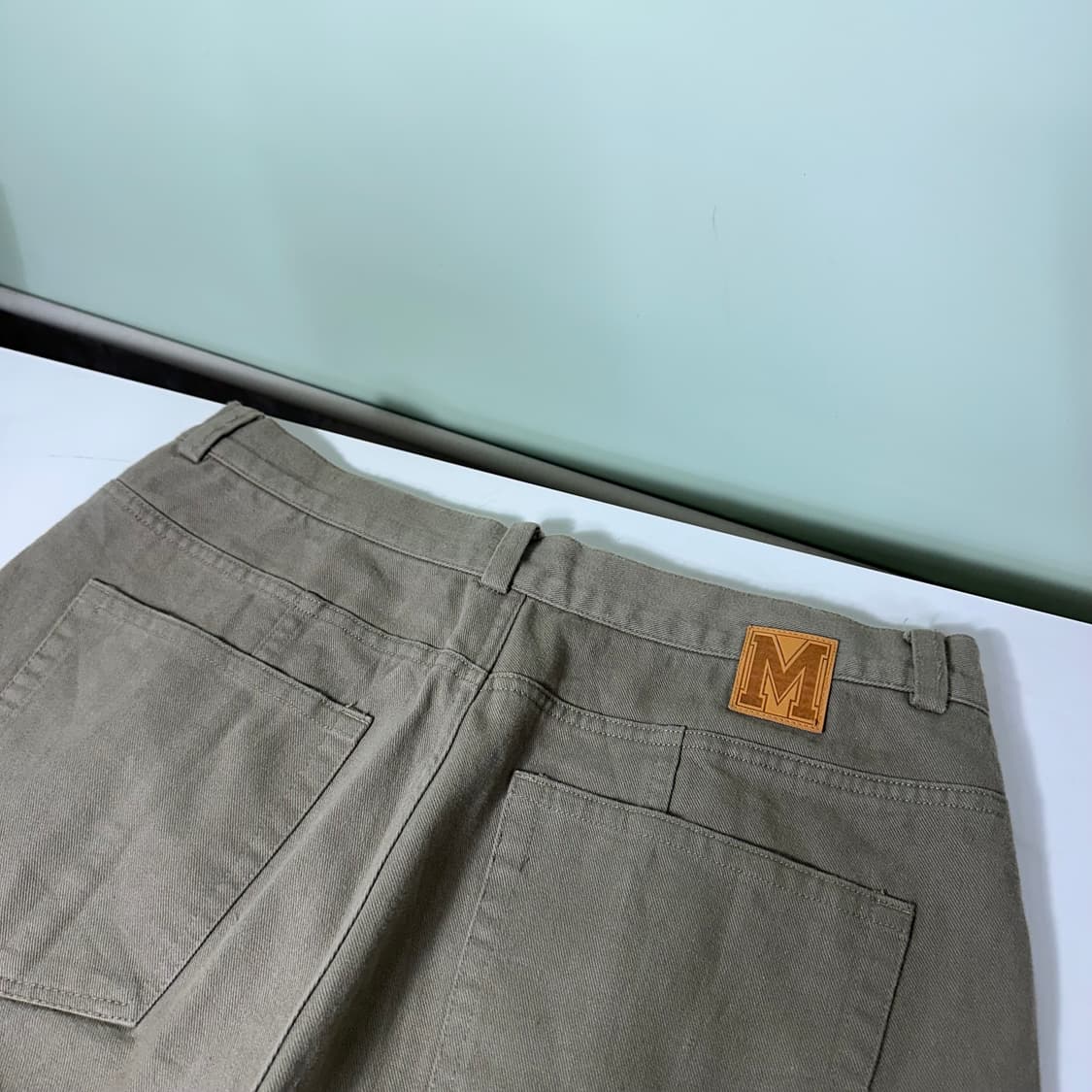 M 매니아매스 카키베이지 레귤러 테이퍼드핏 코튼 퍼티그팬츠 상품이미지5