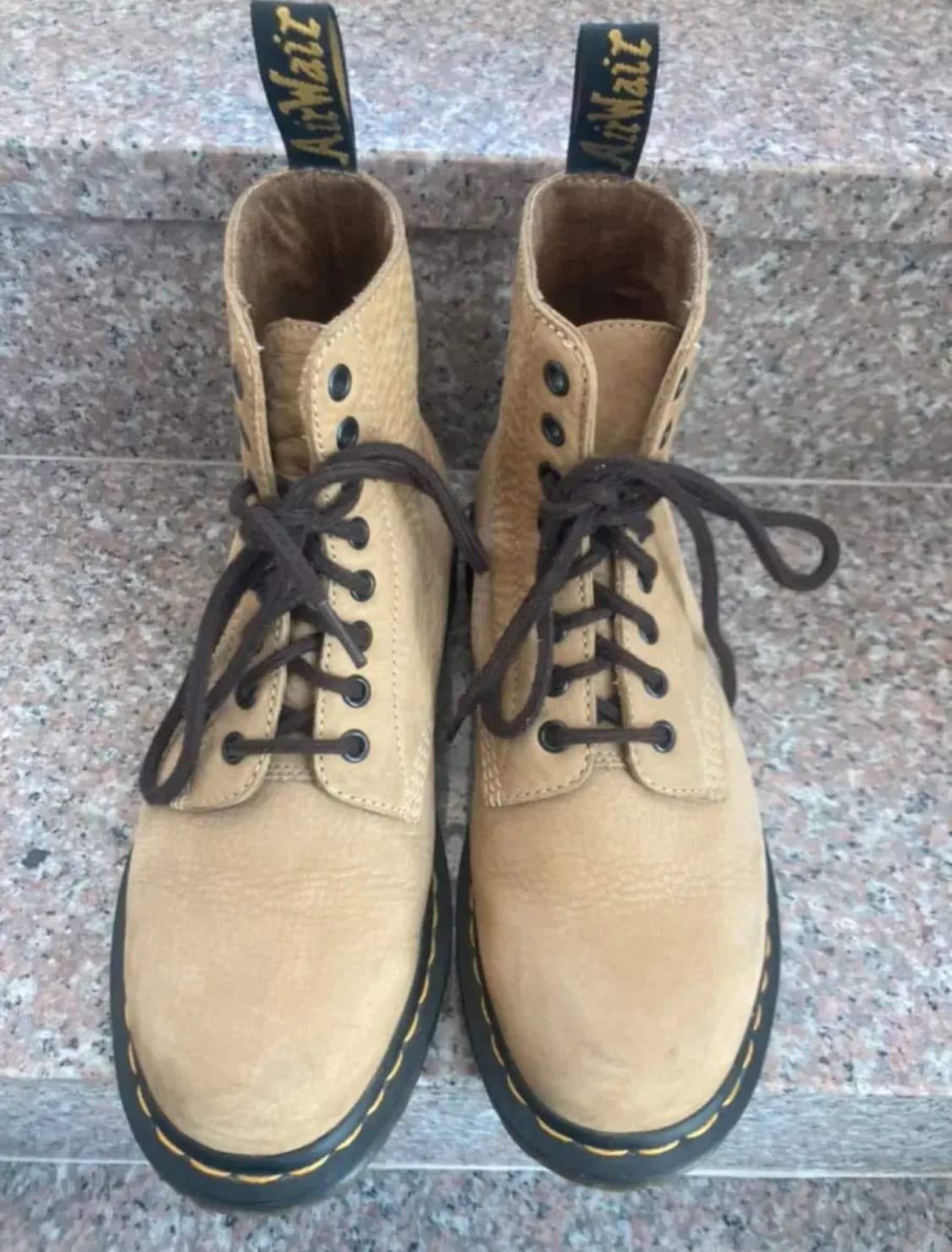 닥터마틴 1461 샌드 밀드 누벅 상품이미지2