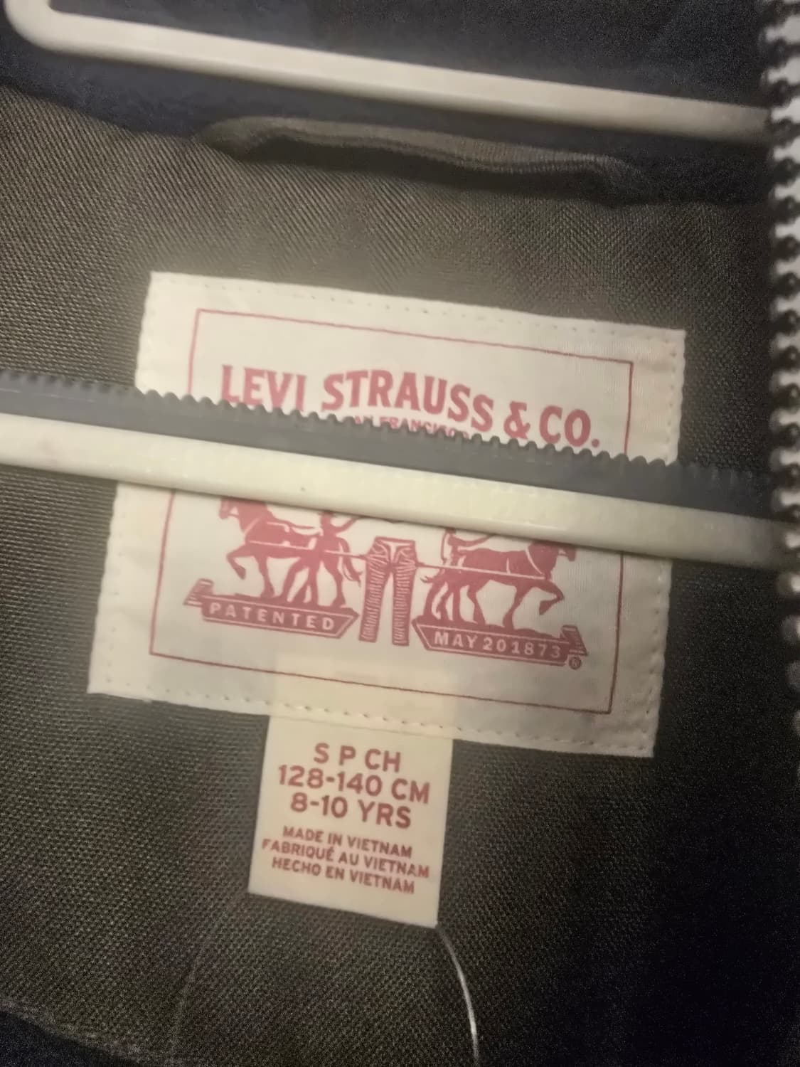 리바이스 보이즈 카키 아우터 구스패딩 상품이미지3