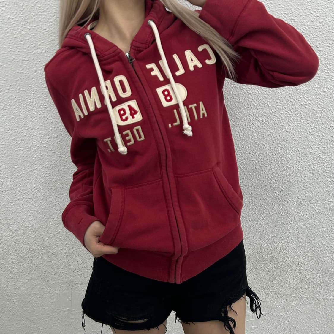 후아유 패치로고 버건디 후드집업 S 상품이미지1