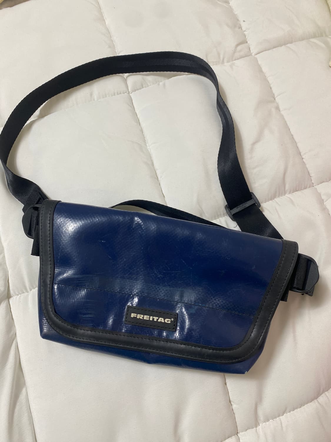 프라이탁 제이미 블루 네이비 상품이미지1