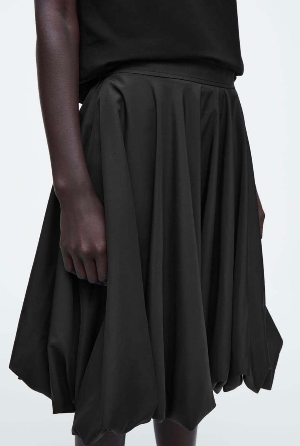 Cos 버블헴 미니 스커트 상품이미지2