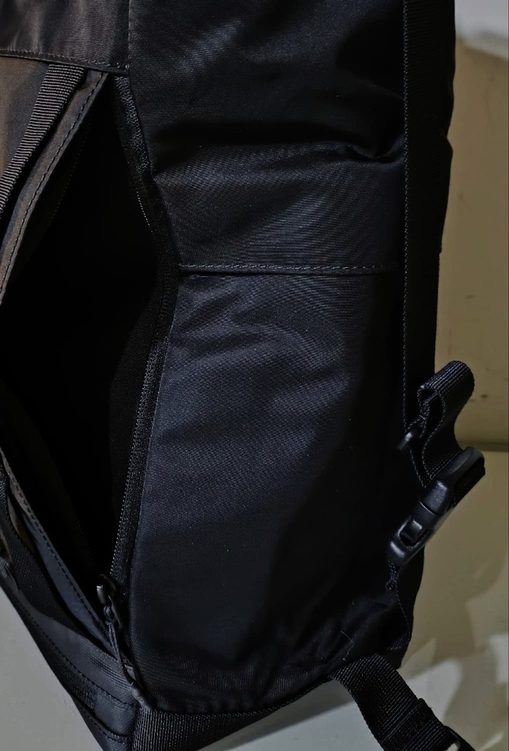 스파이더 짐가방 토트백 상품이미지4