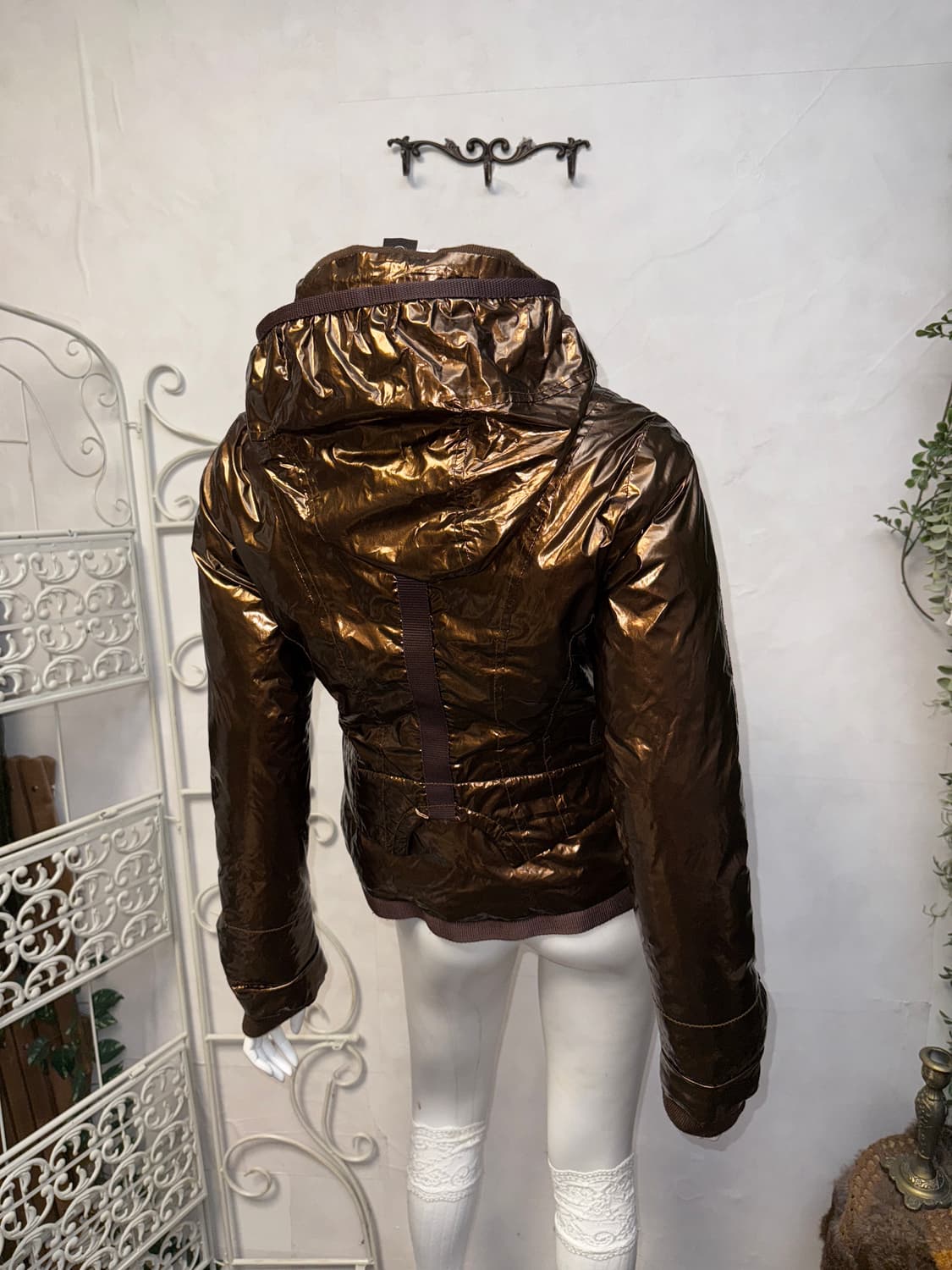 MCM metal brown goose down hood padding  상품이미지7