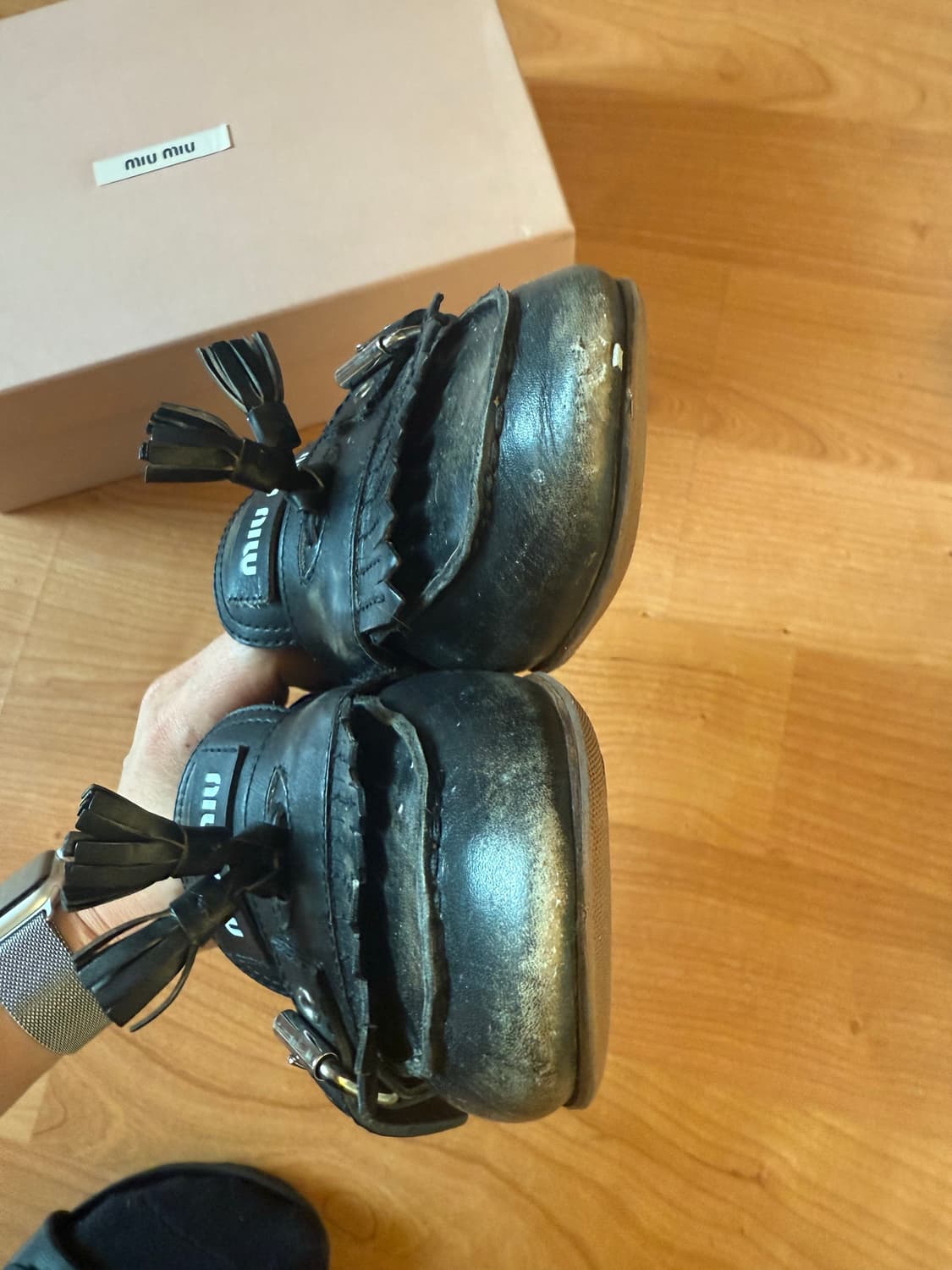 미우미우 블랙 태슬 로퍼 37 상품이미지2