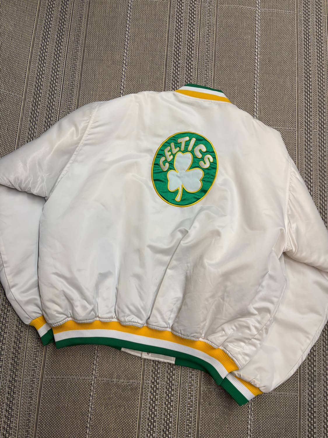 마제스틱 하드우드 클래식 보스턴 셀틱스 사틴 스타디움 자켓 상품이미지6