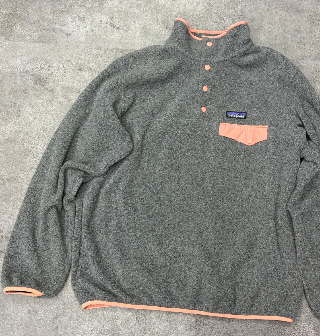 10s 파타고니아 신칠라 회색 플리스 풀오버 상품이미지3