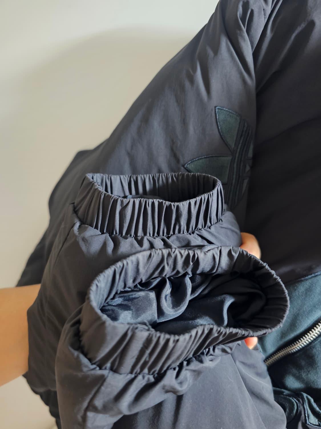 아디다스 빅로고 패딩 상품이미지5